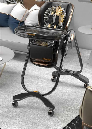 Стул для кормления Luxmom Q9 Черный