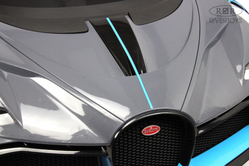 Электромобиль Bugatti Divo (HL338) серый