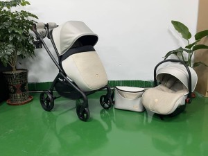 Коляска 3 в 1 Luxmom k-92 светло-серый