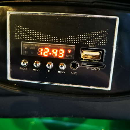 Электромобиль Mercedes-Benz GT-R HL289 зеленый