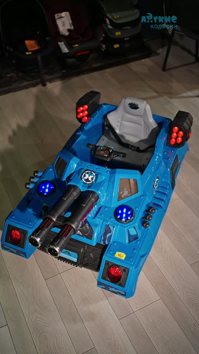 Обзор на электромобиль Everflo Tank Blue